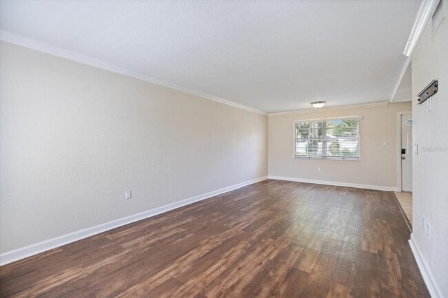 Building Photo - 960 Highland St