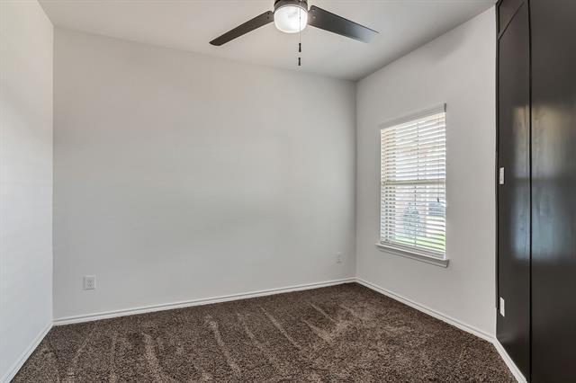 Building Photo - 10113 Saltbrush St