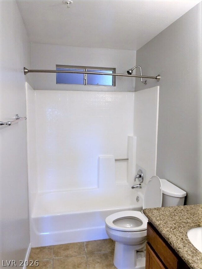 Building Photo - 2101 Blue Breeze Dr