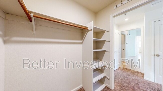 Building Photo - 430 Merlot Dr