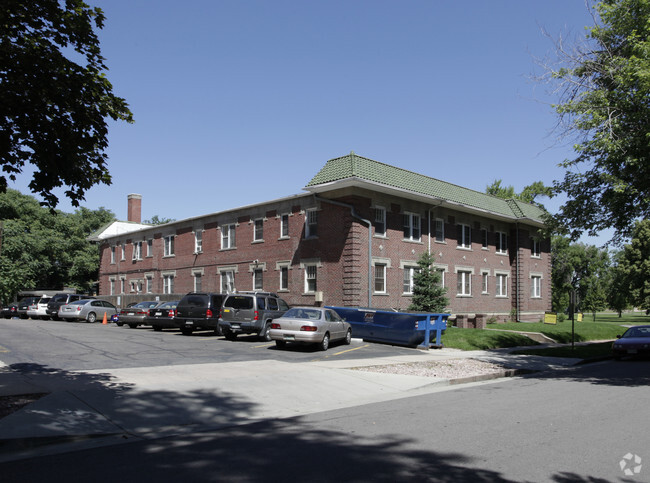 Building Photo - Park Court