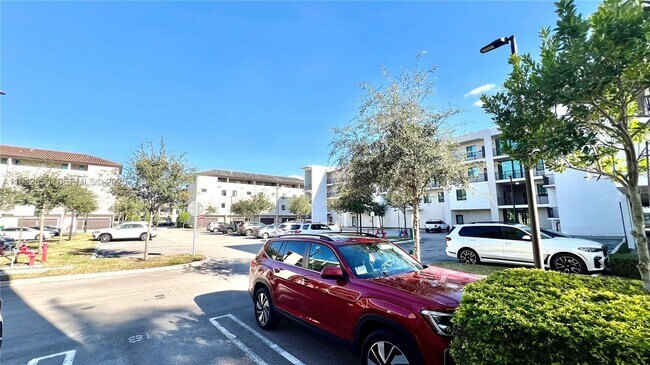 Building Photo - 4670 NW 84th Ave