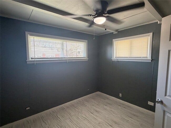 Building Photo - 3929 NW 32nd St