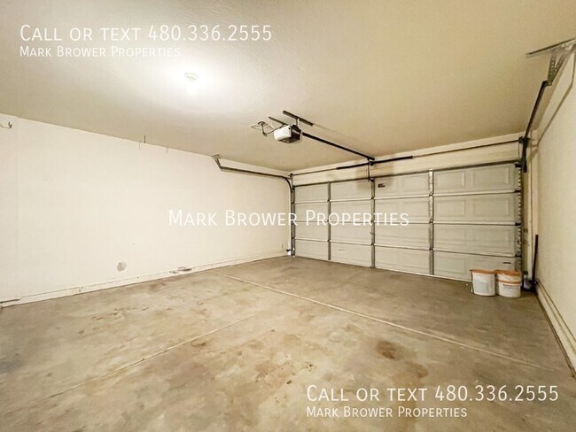 Building Photo - 4714 E Mossman Rd