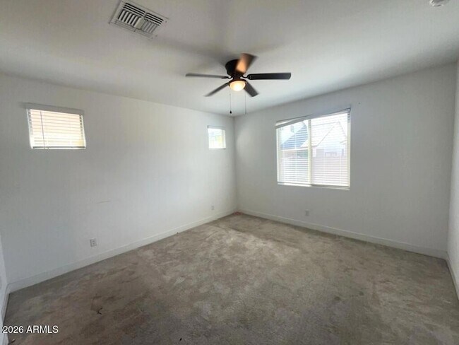 Building Photo - 10965 W Polk St