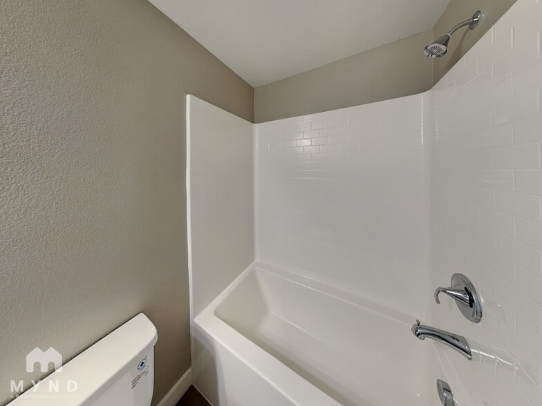 Building Photo - 3794 Paseo de Paz Ave