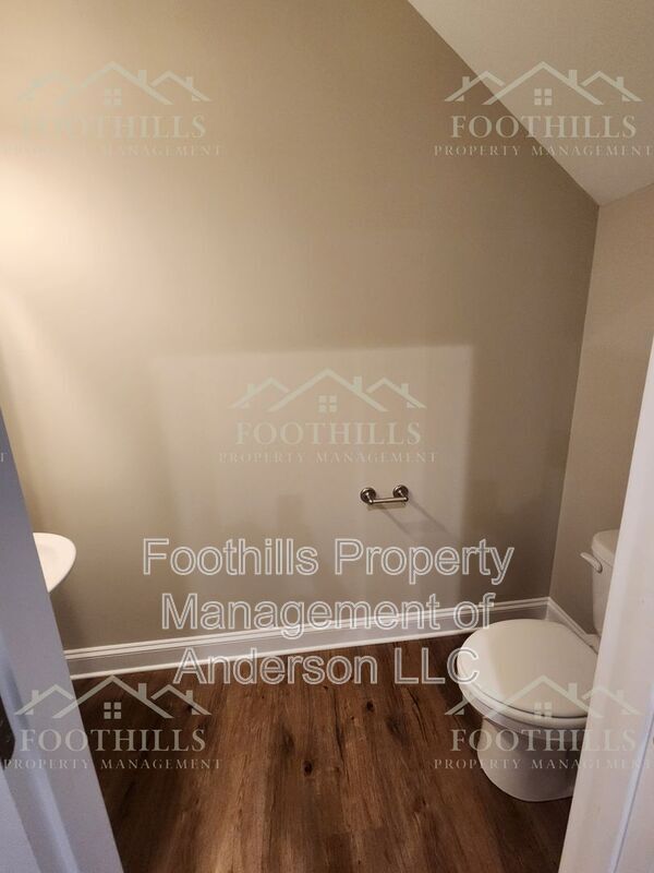 Building Photo - 113 Cypress Run