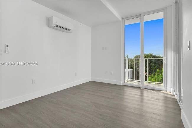 Building Photo - 1620 NW 18th St