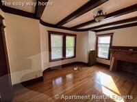 Building Photo - 76 Powder House Blvd