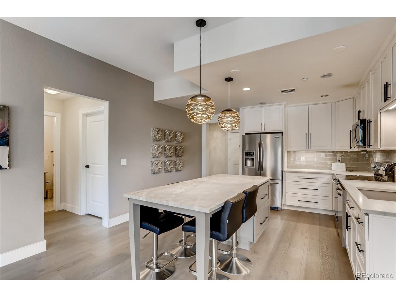 Building Photo - 2200 S University Blvd