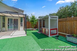 Building Photo - 1203 Ganton Ln