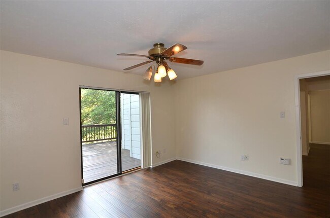 Building Photo - 4714 David Thomas Rd