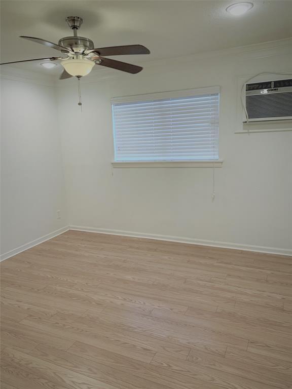 Building Photo - 226 Oriole St