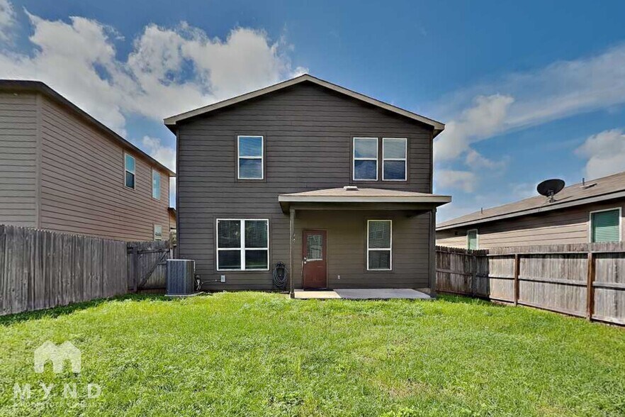 Building Photo - 10327 Dunlap