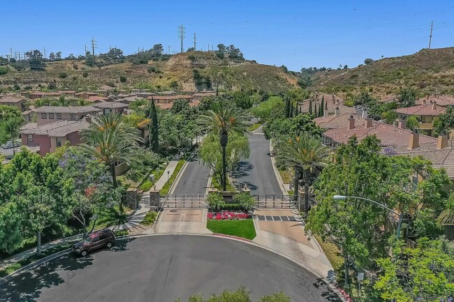 Primary Photo - 2901 Escala Cir