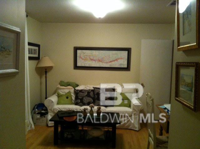 Building Photo - 162 Pecan Ave