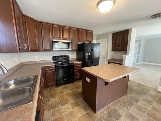 Building Photo - 410 Branchmoor Ct