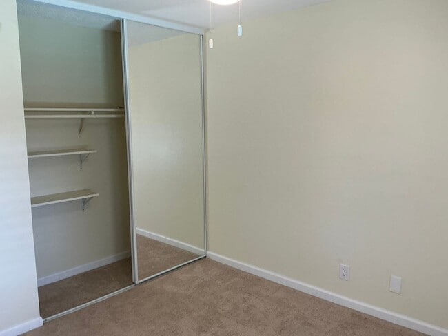 Building Photo - Stylish 2-Bedroom Condo in the Heart of Livermore – Move-In Ready!