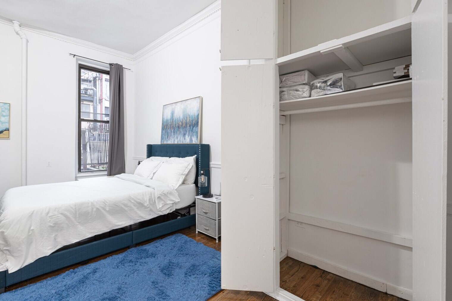 Building Photo - 233 Park Ave