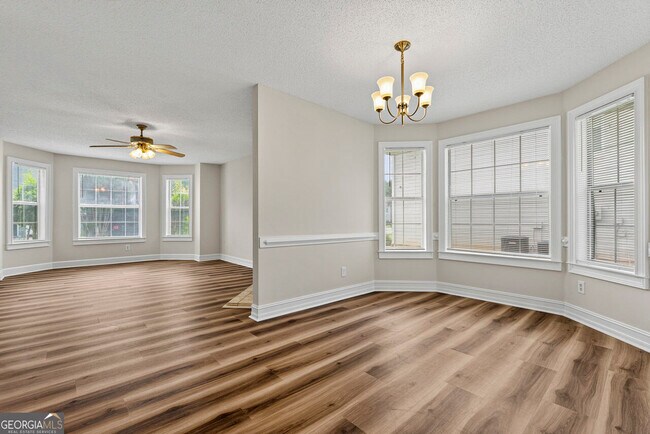 Building Photo - 116 Summer Leigh Dr