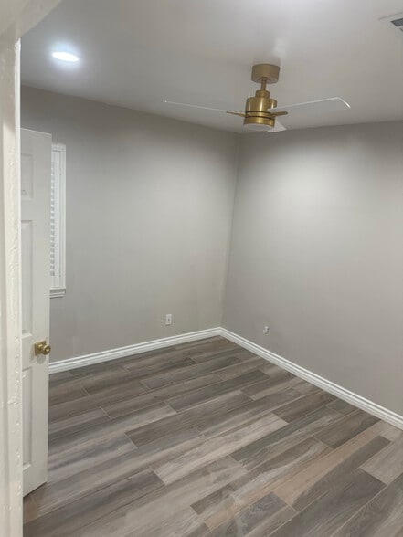 Building Photo - 1616 E Harding St