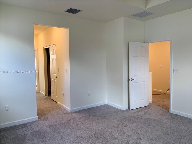 Building Photo - 3523 W 105th Pl