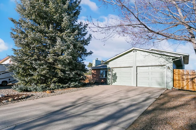 Building Photo - 3040 Zephyr Dr