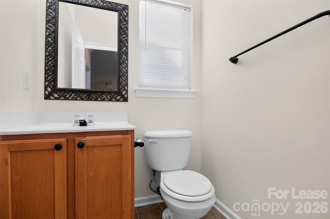 Building Photo - 3003 Moonstone Ln