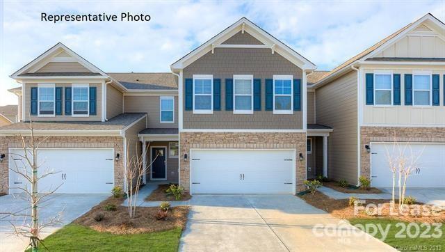 Primary Photo - 4 bedrooms 3 bath town home in amenity fil...