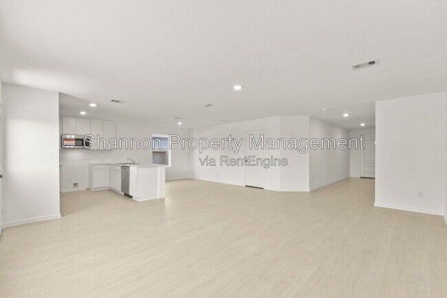 Building Photo - 12403 Mountain Daisy Rd