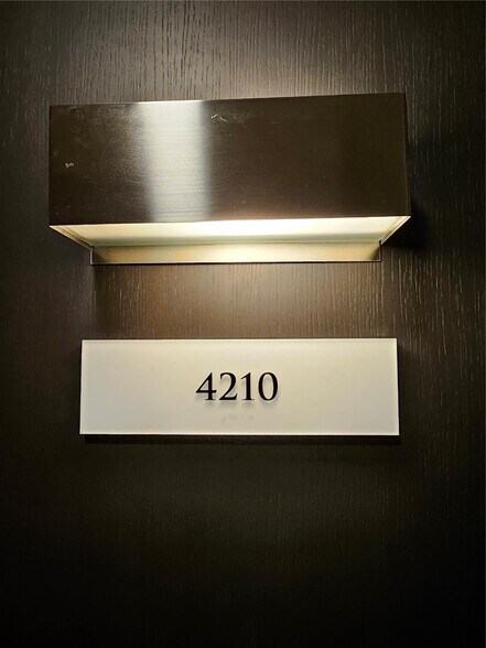 Building Photo - 900 Biscayne Blvd