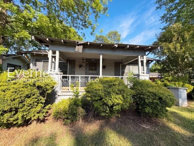 Building Photo - 1233 Elm Ave