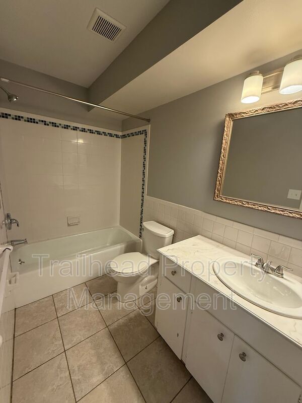 Building Photo - 7716 W 85th St