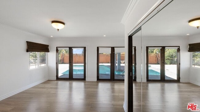 Building Photo - 3446 Alginet Dr