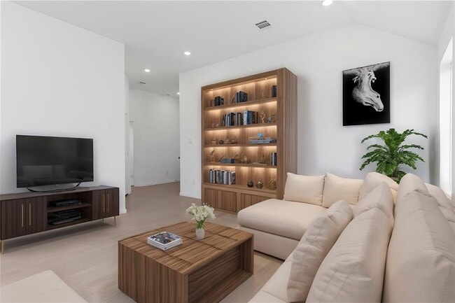 Building Photo - 27531 Sunterra Village Dr