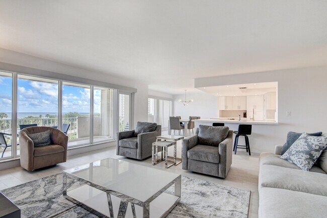 Building Photo - 4301 N Ocean Blvd