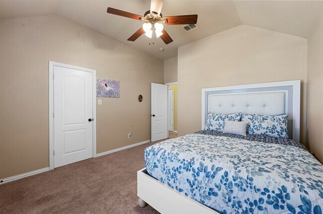 Building Photo - 14815 Frisco Ranch Dr