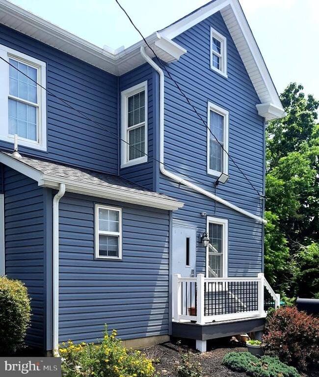 Building Photo - 3971 Linglestown Rd