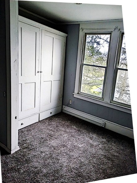 Building Photo - 364 Cleveland Ave