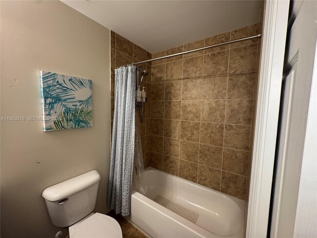 Building Photo - 2333 SE 5th St