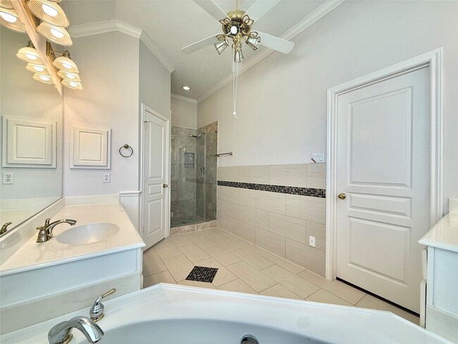 Building Photo - 12023 Flamingo Lakes Ct