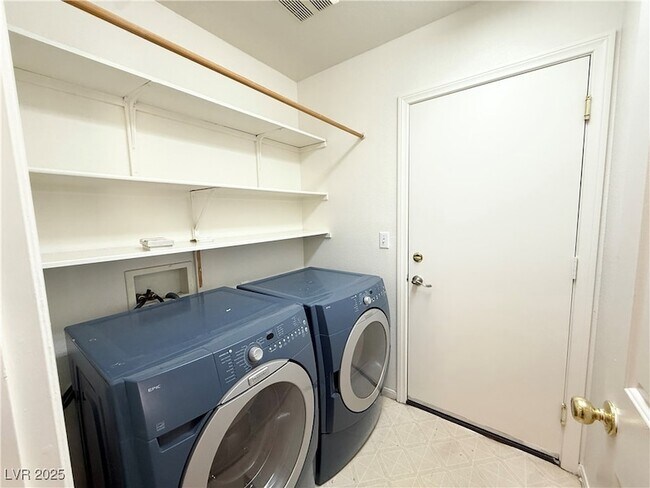 Building Photo - 11036 Parete Ct