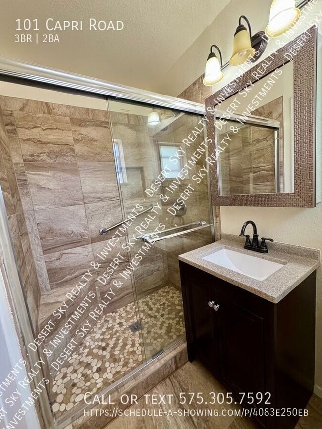 Building Photo - 101 Capri Rd