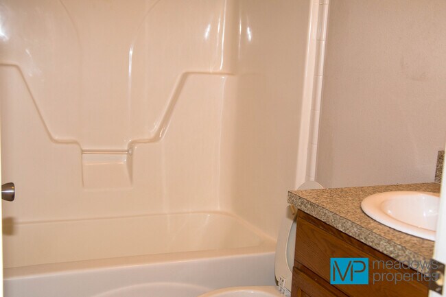 Building Photo - 630 Whitson Chapel Rd