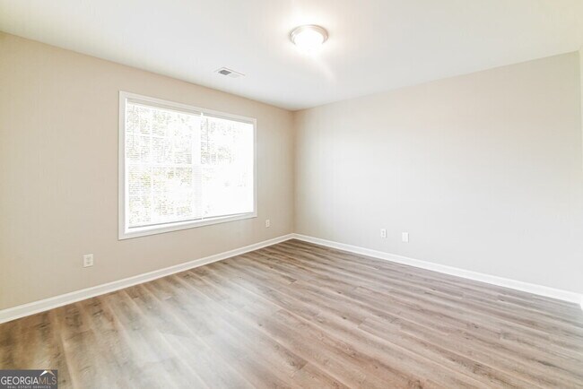 Building Photo - 237 Summer Gate Ln