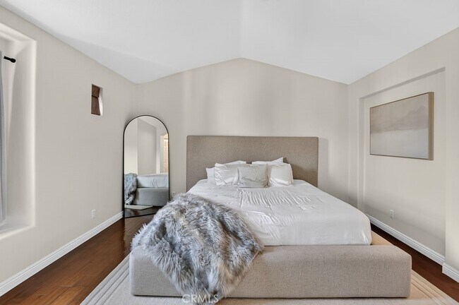 Building Photo - 34 Rue Du Chateau