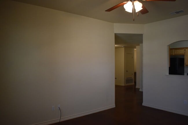 Building Photo - 205 Coby Dr