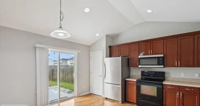 Building Photo - 21 Millwood Lake Dr