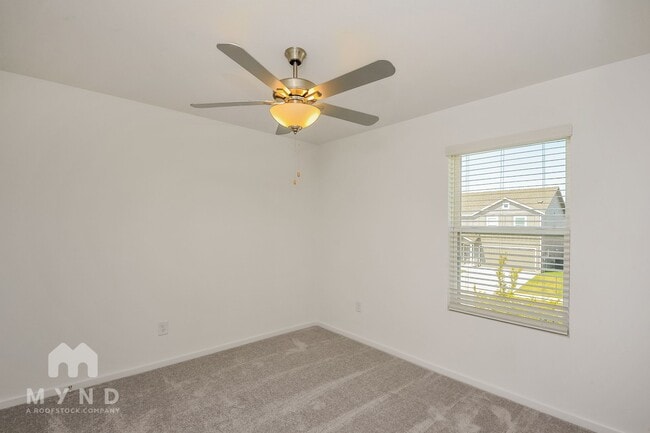 Building Photo - 2749 Mistwood Dr