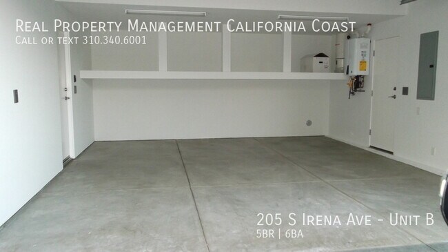 Building Photo - 205 S Irena Ave